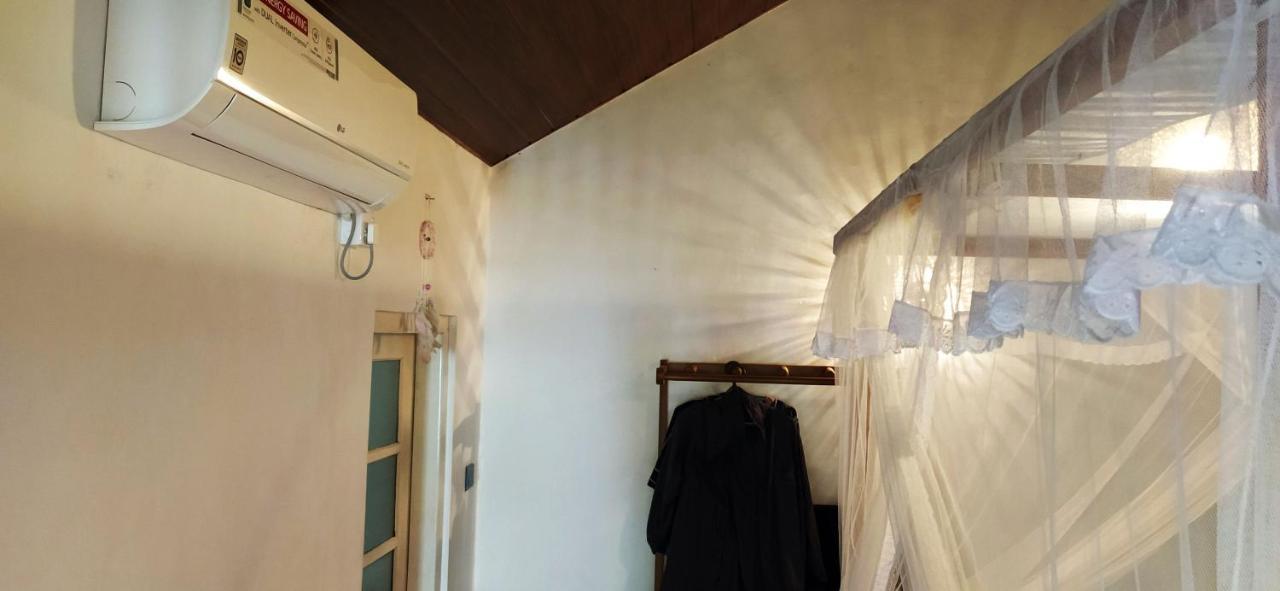 Sand Dollar House, Hiriketiya ディックウェラ エクステリア 写真